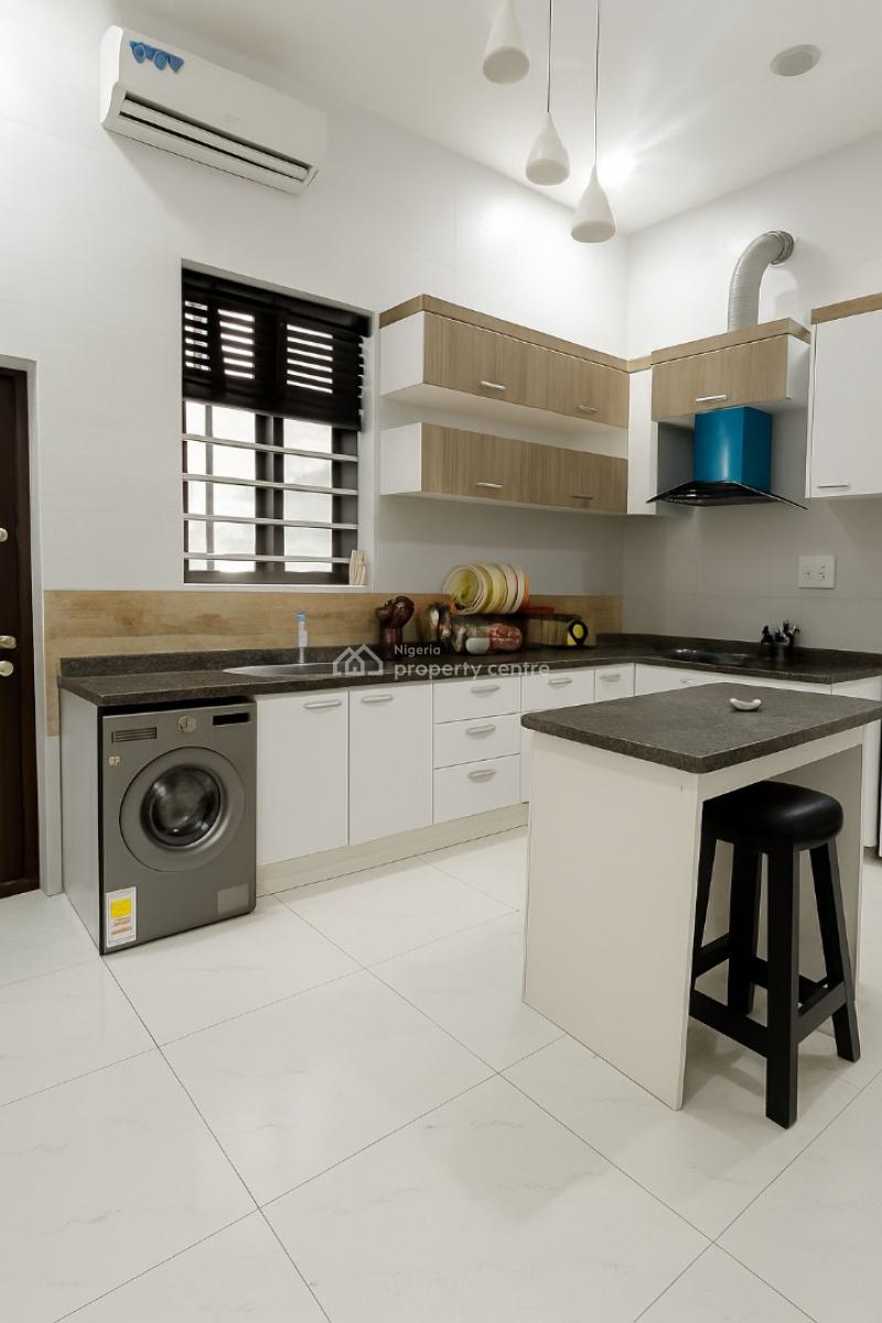 4 Bedrooms Duplex, 35, Admiral Gabriel Okoi Street, Springbay Estate, Ikate Elegushi, Lekki, Lagos, House Short Let