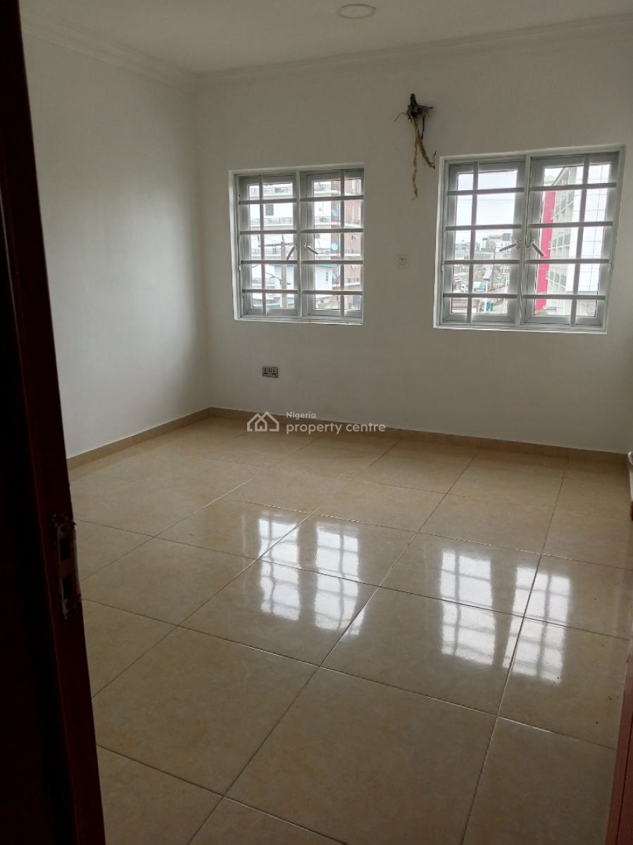 Self Serviced 3 Bedroom Terrace with Bq, Ikate, Lekki, Lagos, Terraced Duplex for Rent