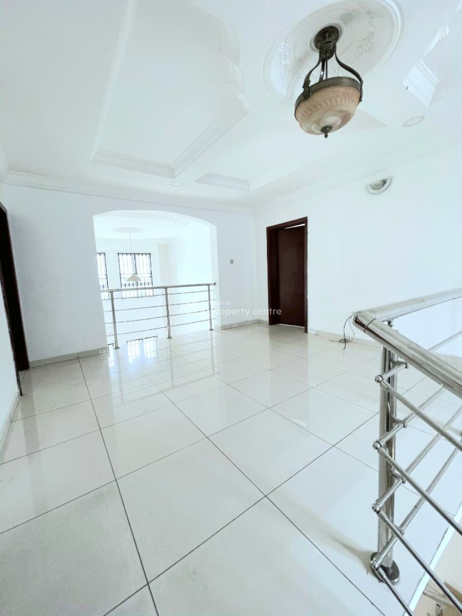 Well Maintained 4 Bedroom Detached, Lekki Phase 1, Lekki, Lagos, Detached Duplex for Rent