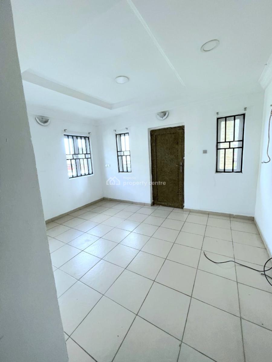 Well Maintained 4 Bedroom Detached, Lekki Phase 1, Lekki, Lagos, Detached Duplex for Rent