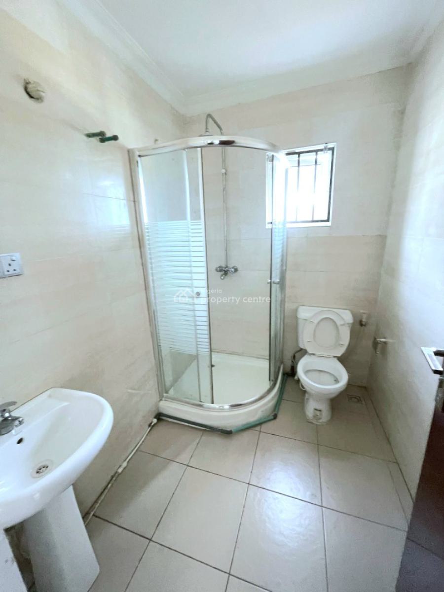 Well Maintained 4 Bedroom Detached, Lekki Phase 1, Lekki, Lagos, Detached Duplex for Rent