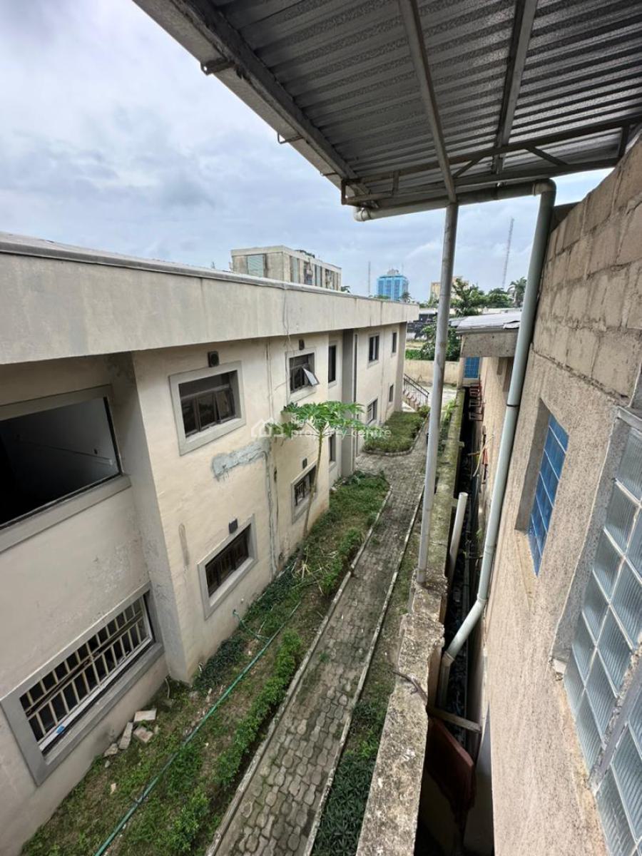 Office Complex with 2500sqm Space, Victoria Island (vi), Lagos, Office Space for Rent