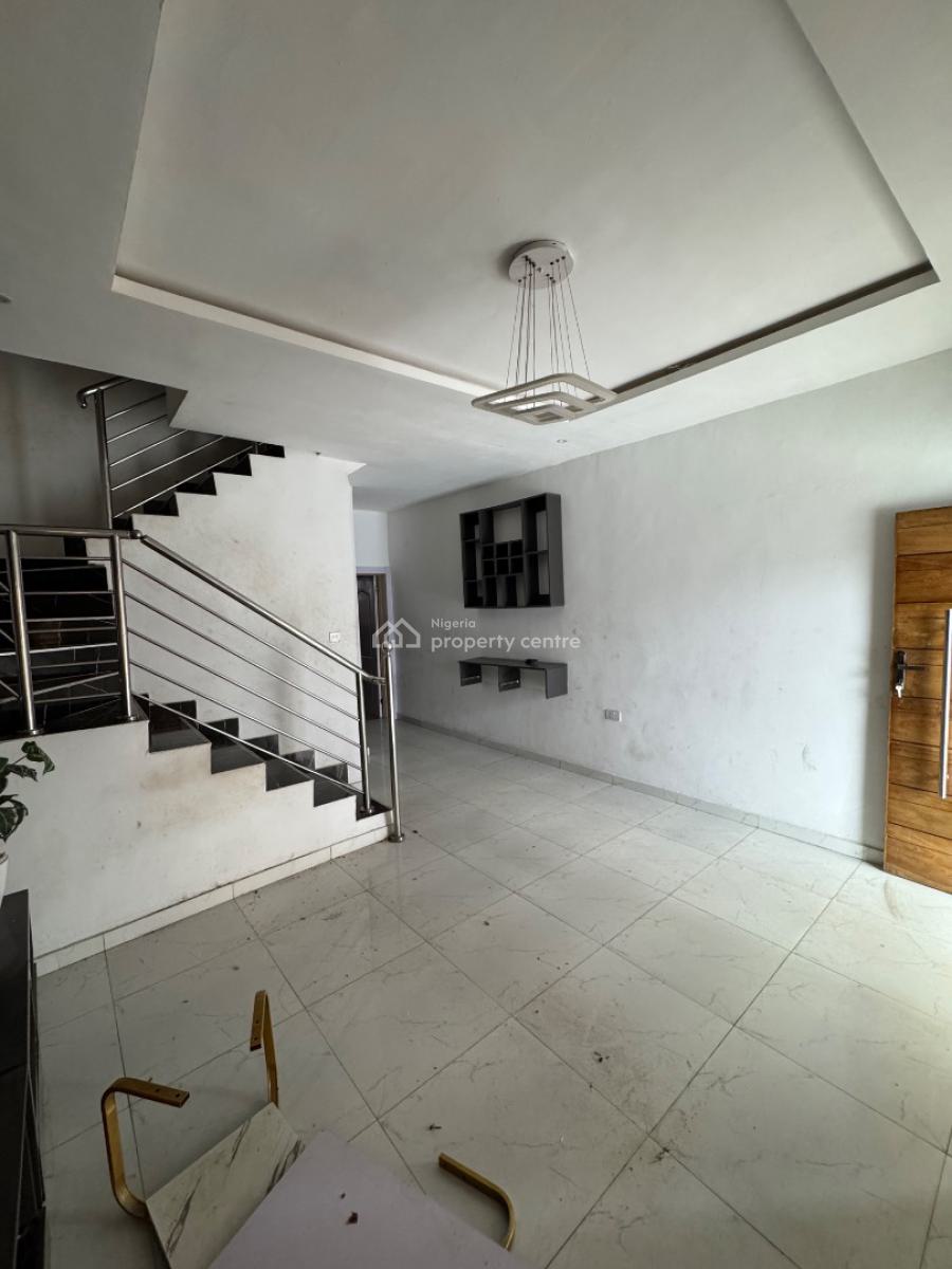 Well Maintained 3 Bedroom Duplex, Ikota, Lekki, Lagos, Terraced Duplex for Rent