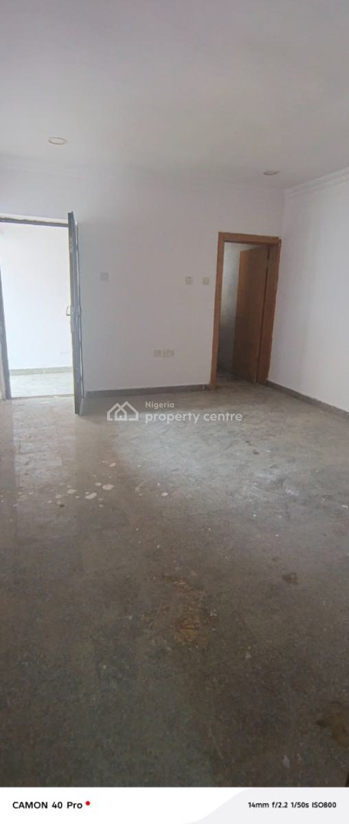 Big Studio Apartment, Chevy View Estate, Lekki, Lagos, Self Contain (single Rooms) for Rent