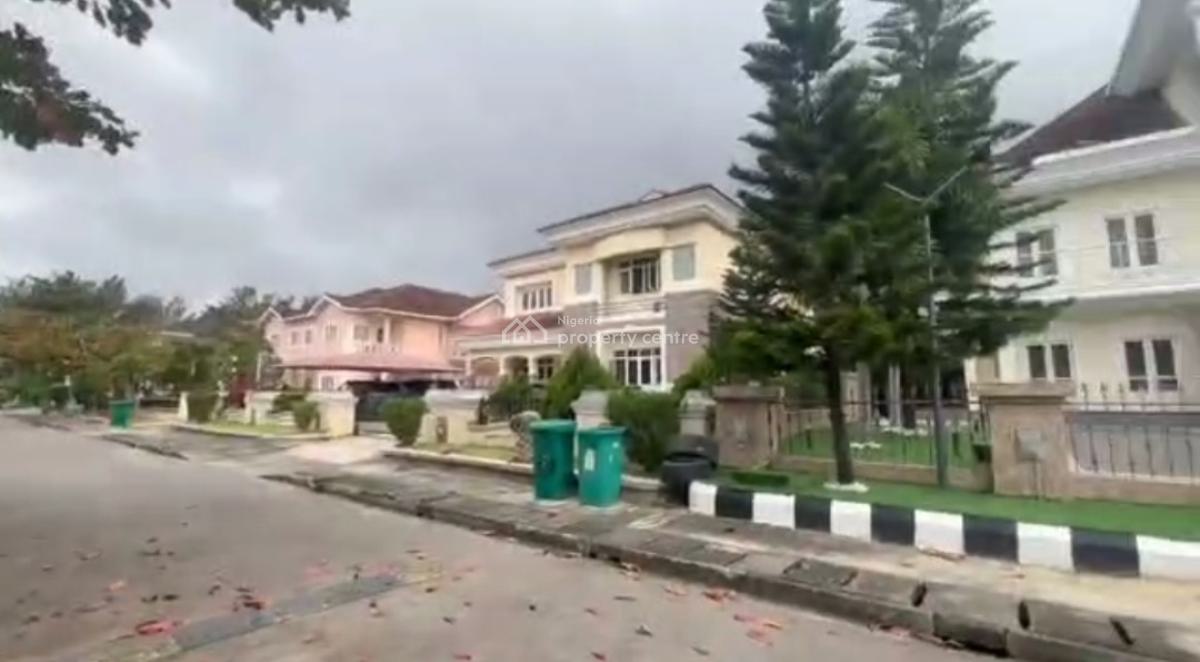 Well Structured Land Measuring 801sqms, Carlton Gate Estate, Chevron Drive, Lekki, Lagos, Residential Land for Sale