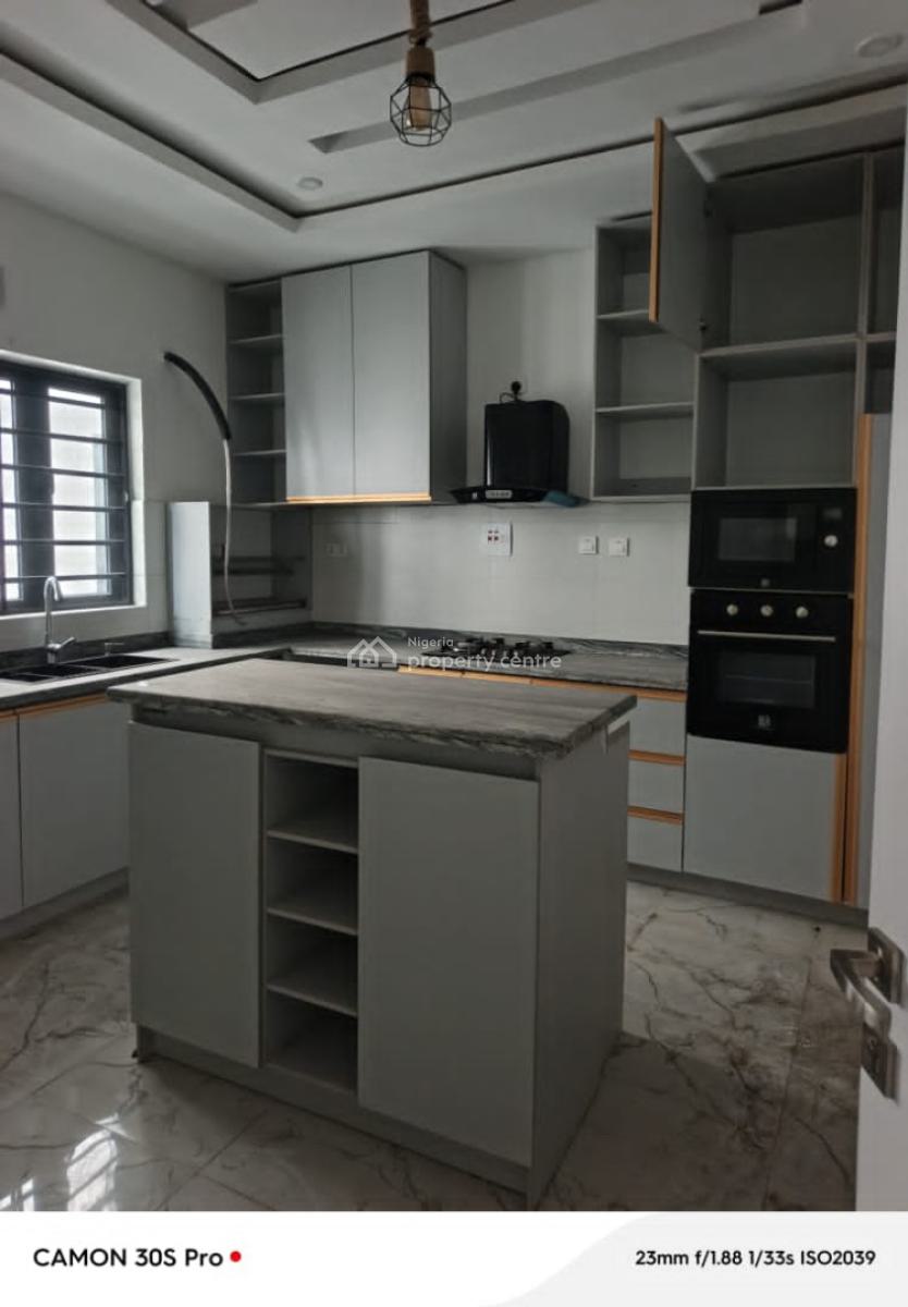 Brand New 4 Bedroom Terrace with Bq Secured Estate, Chevron, Lekki Phase 1, Lekki, Lagos, Terraced Duplex for Rent
