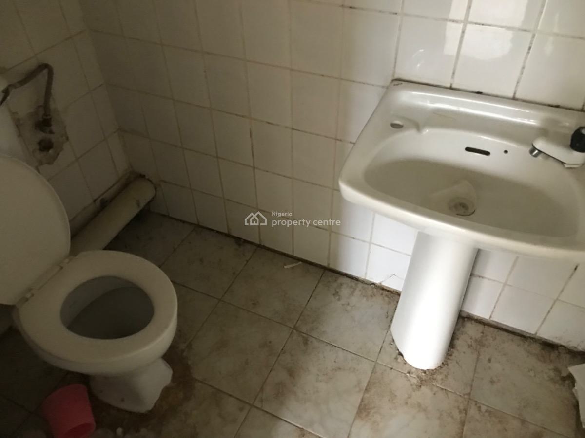 Partitioned Self Contain, 1st Avenue, Gwarinpa, Abuja, Self Contain (single Rooms) for Rent
