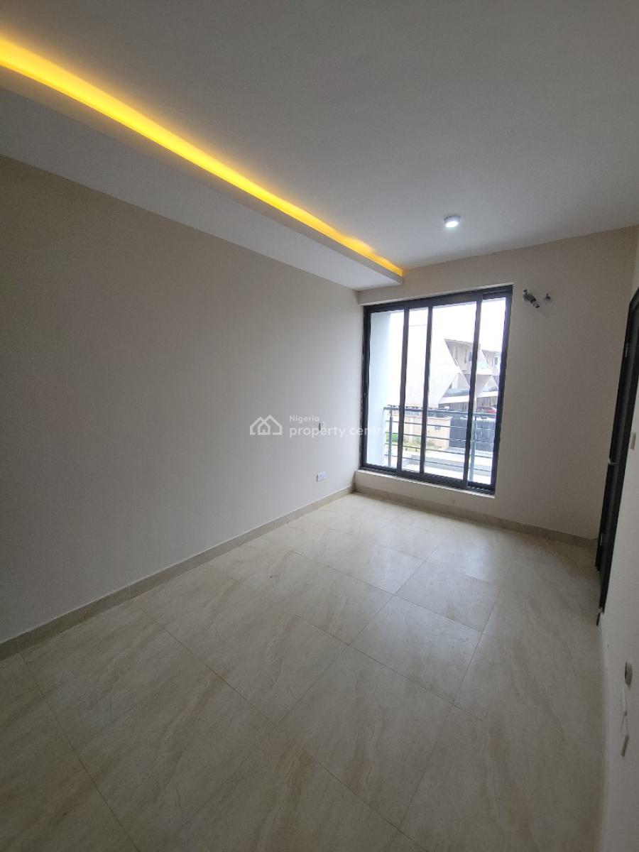Newly Built 3 Bedroom Flat, Lekki Phase 1, Lekki, Lagos, Flat / Apartment for Sale