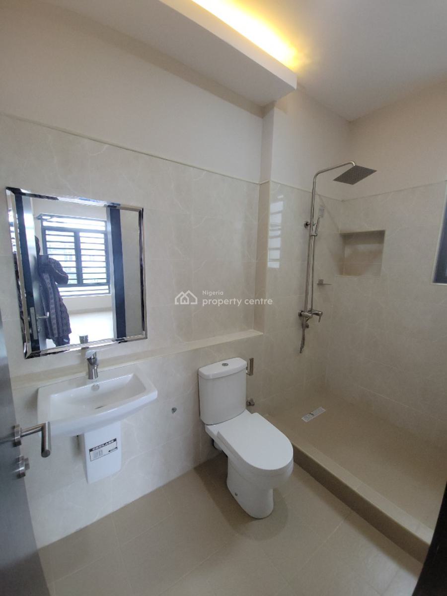 Newly Built 3 Bedroom Flat, Lekki Phase 1, Lekki, Lagos, Flat / Apartment for Sale