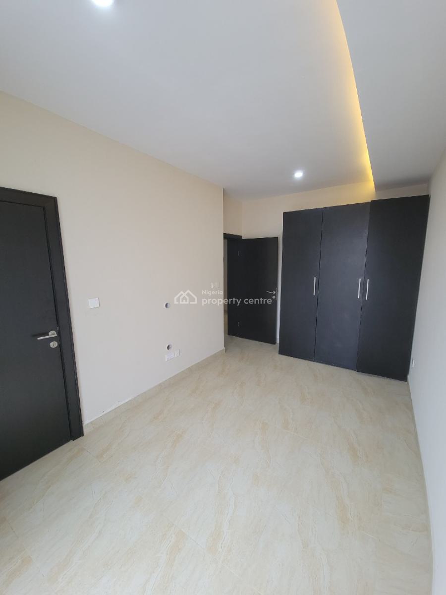 Newly Built 3 Bedroom Flat, Lekki Phase 1, Lekki, Lagos, Flat / Apartment for Sale