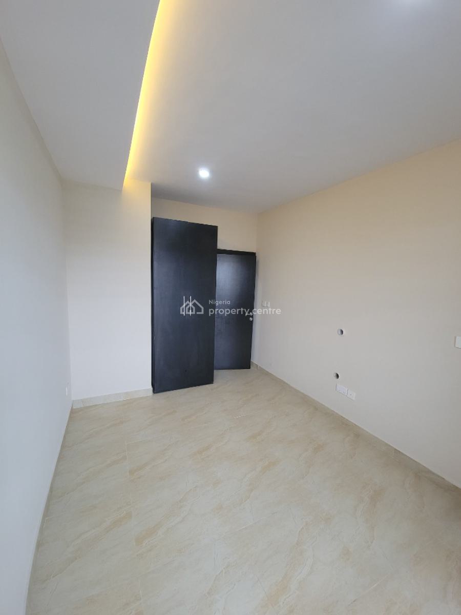 Newly Built 3 Bedroom Flat, Lekki Phase 1, Lekki, Lagos, Flat / Apartment for Sale