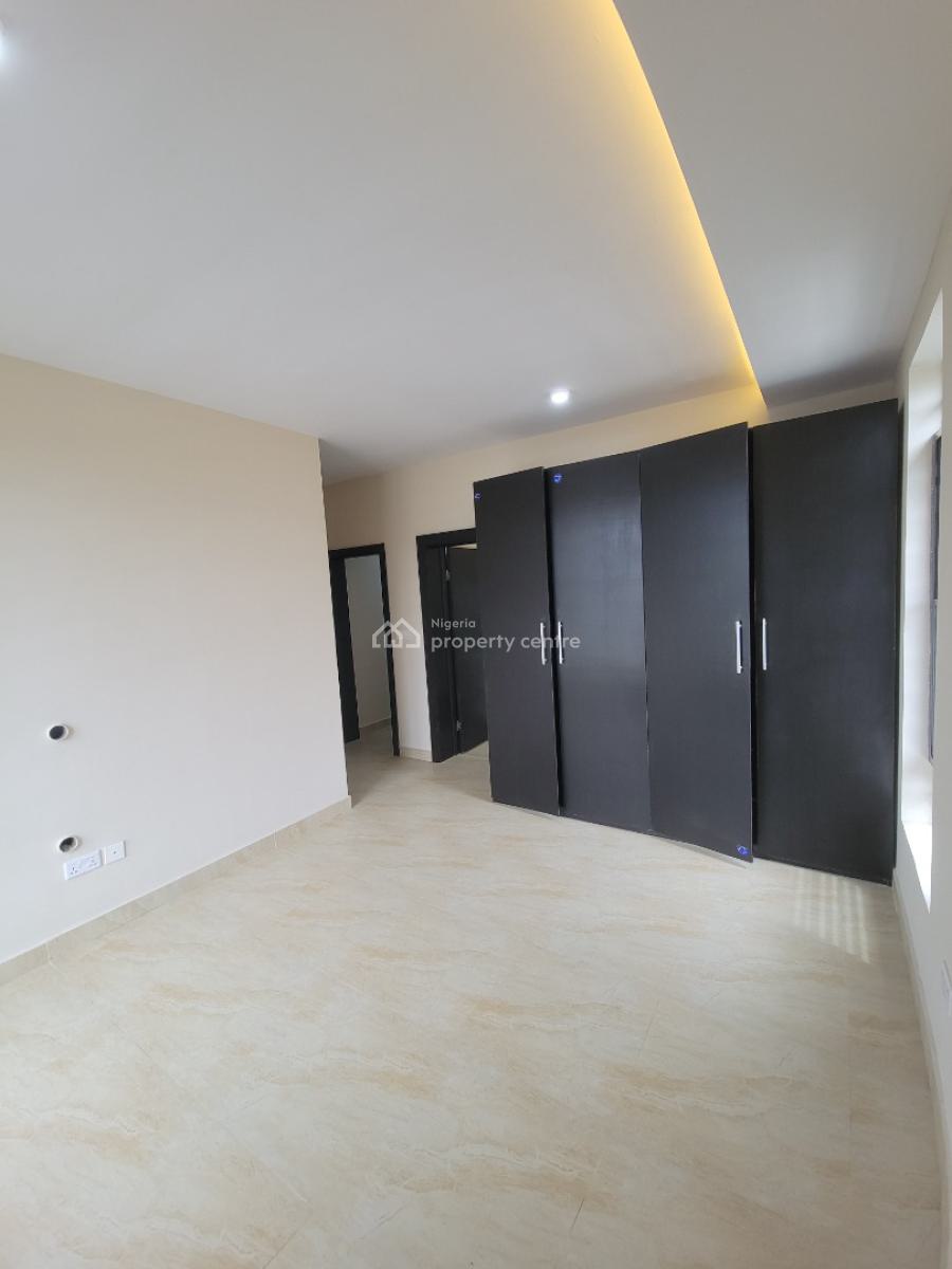 Newly Built 3 Bedroom Flat, Lekki Phase 1, Lekki, Lagos, Flat / Apartment for Sale