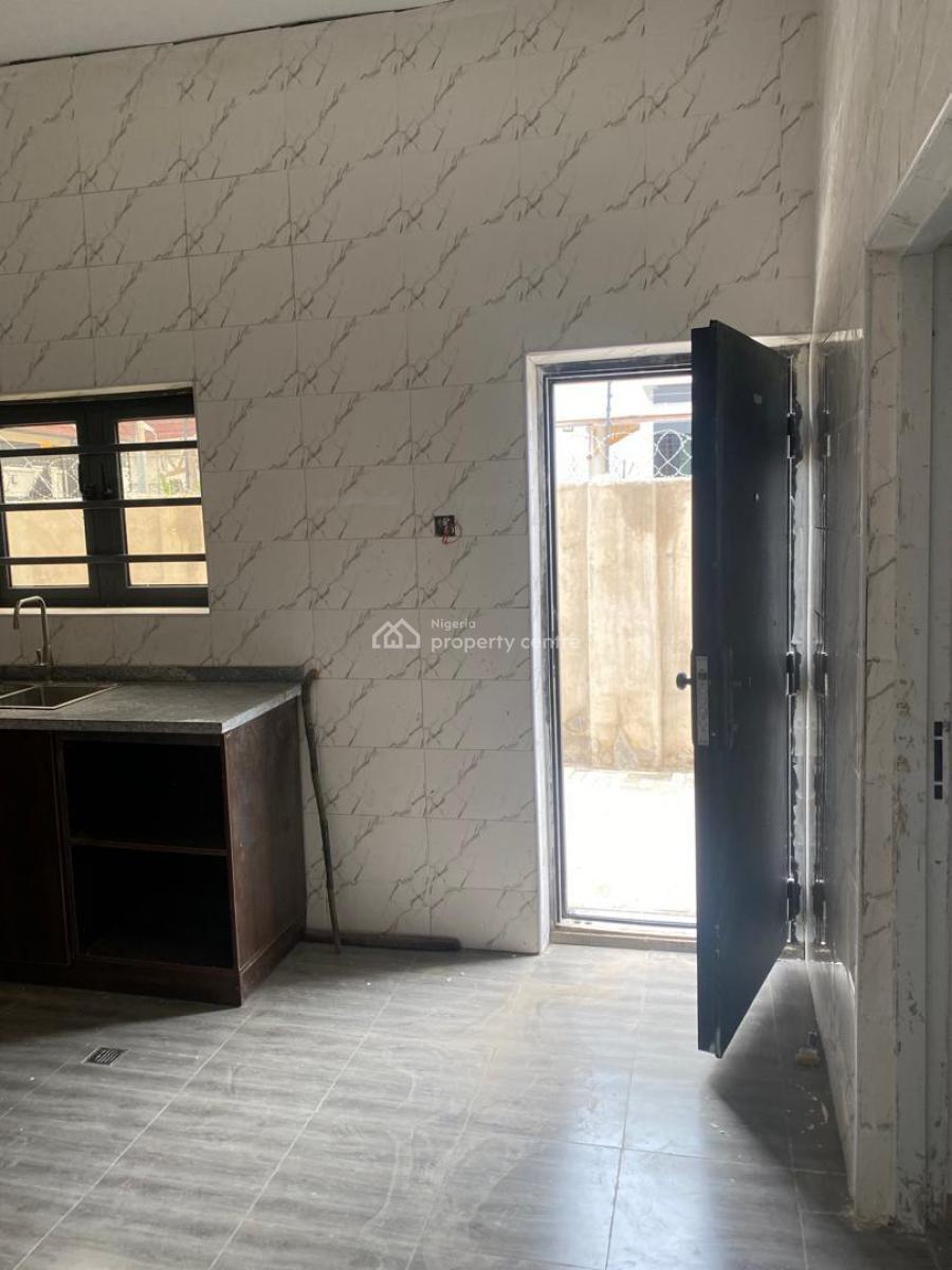 3 Bedroom Fully Detached Duplex with 1 Bedroom Bq, Along Von, Lugbe District, Abuja, Detached Duplex for Sale