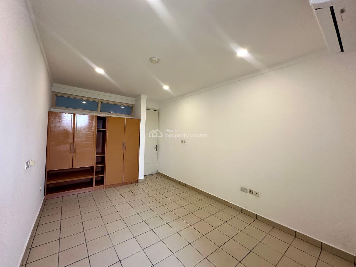 Luxury and Comfortable 4 Bedroom Terrace Duplex with Bq and Pool, Banana Island, Ikoyi, Lagos, Terraced Duplex for Rent