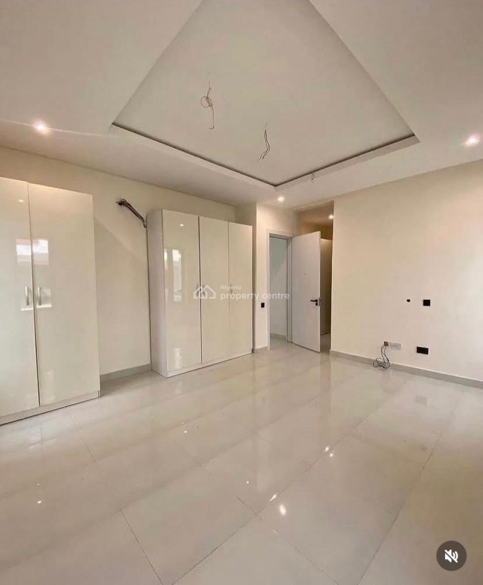 Luxury 3 Bedroom Serviced Apartment with Swimming Pool & Playground, Ologolo, Lekki, Lagos, Flat / Apartment for Rent
