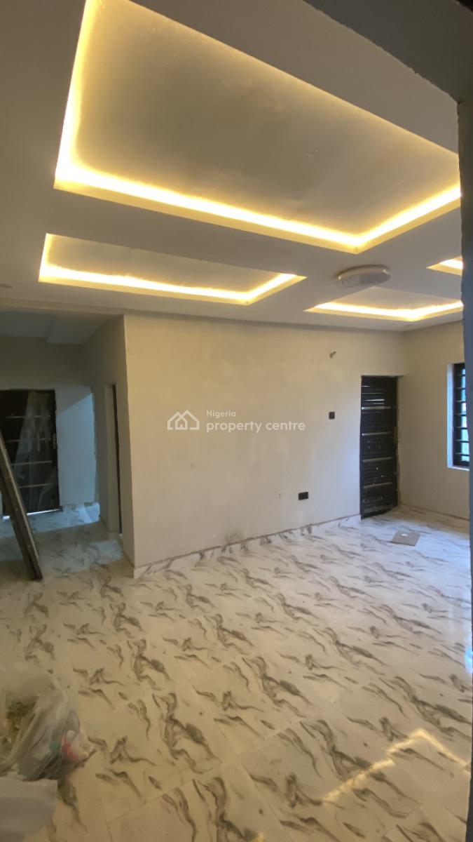Very Massive One Bedroom in Suruere, Surulere, Lagos, Mini Flat (room and Parlour) for Sale