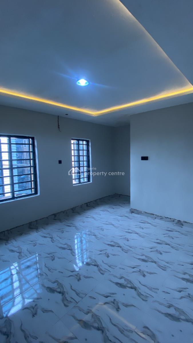 Very Massive One Bedroom in Suruere, Surulere, Lagos, Mini Flat (room and Parlour) for Sale