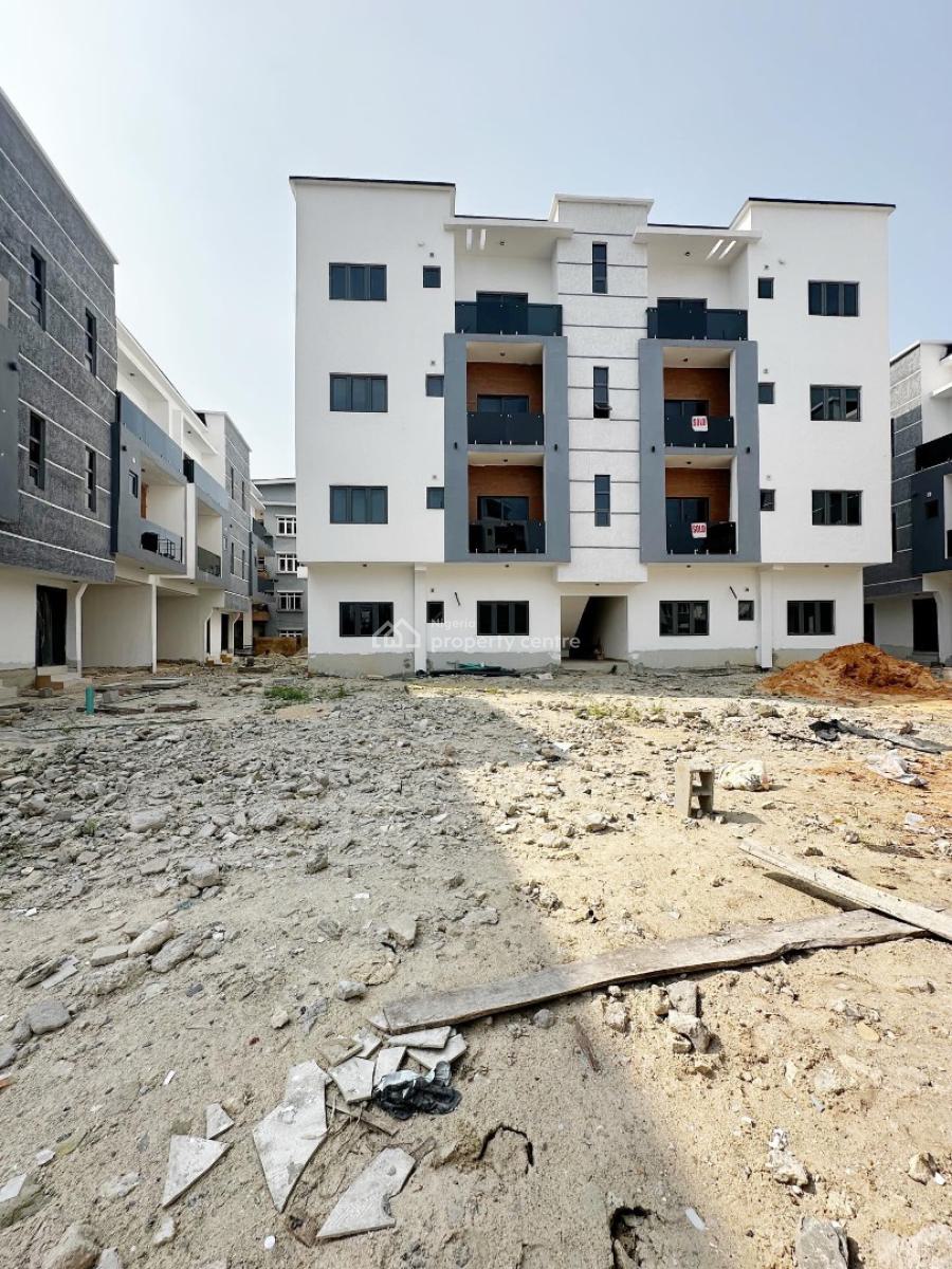 Lovely 2 Bedroom Apartment with Bq, Ologolo, Ologolo, Lekki, Lagos, Block of Flats for Sale