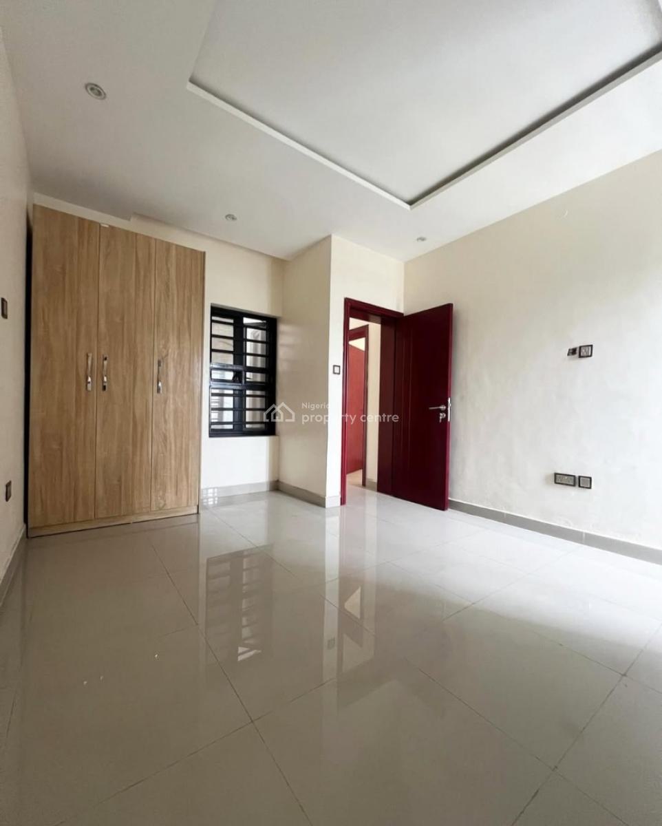 2, Lekki Phase 1, Lekki, Lagos, Flat / Apartment for Rent