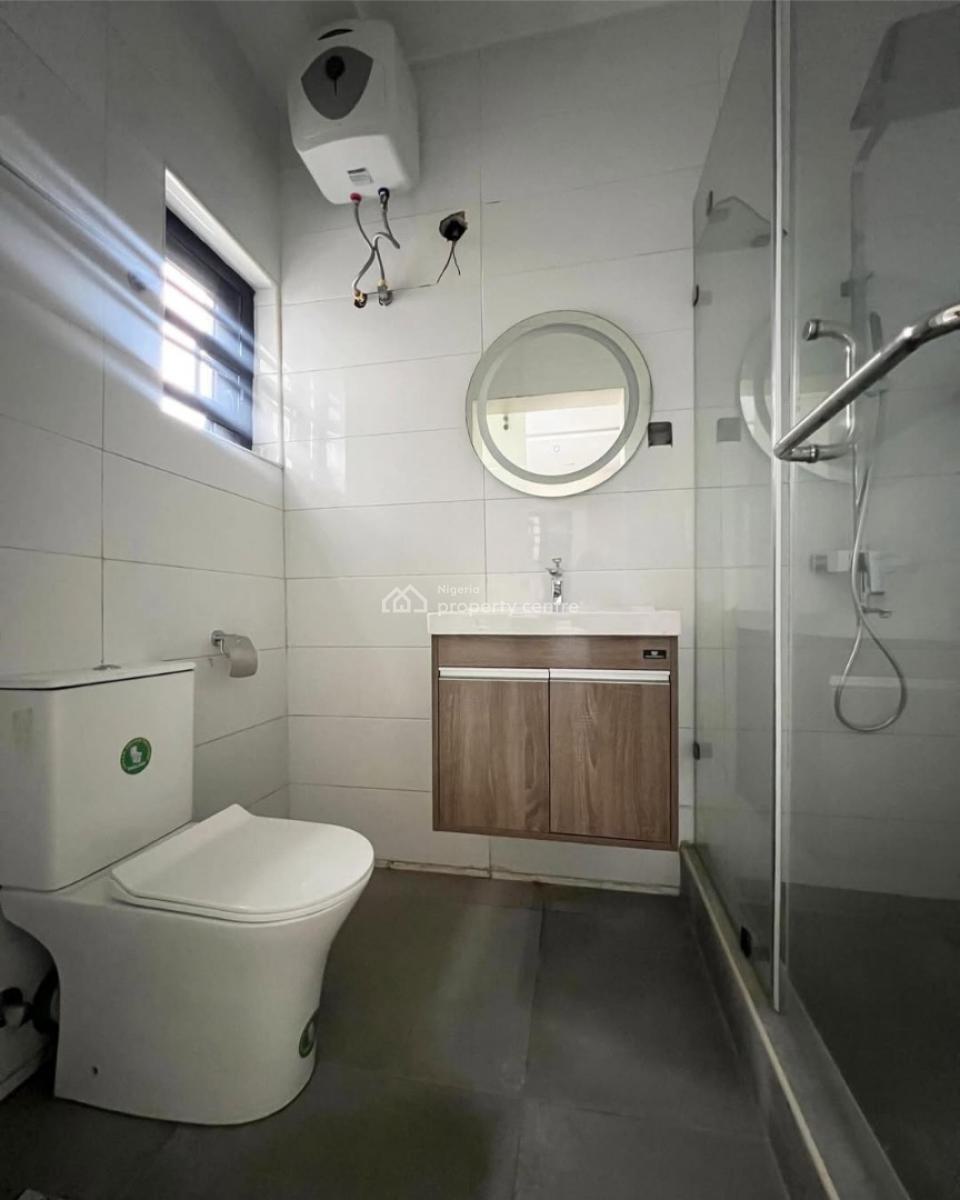 2, Lekki Phase 1, Lekki, Lagos, Flat / Apartment for Rent