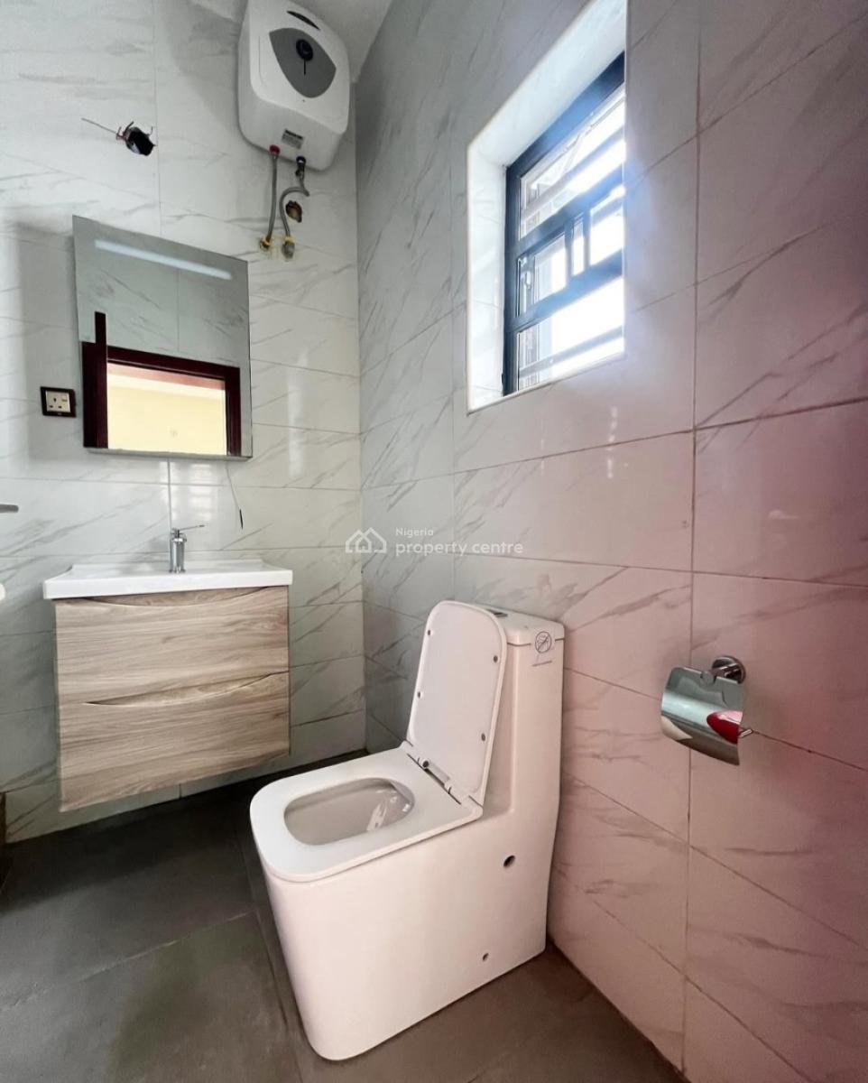 2, Lekki Phase 1, Lekki, Lagos, Flat / Apartment for Rent