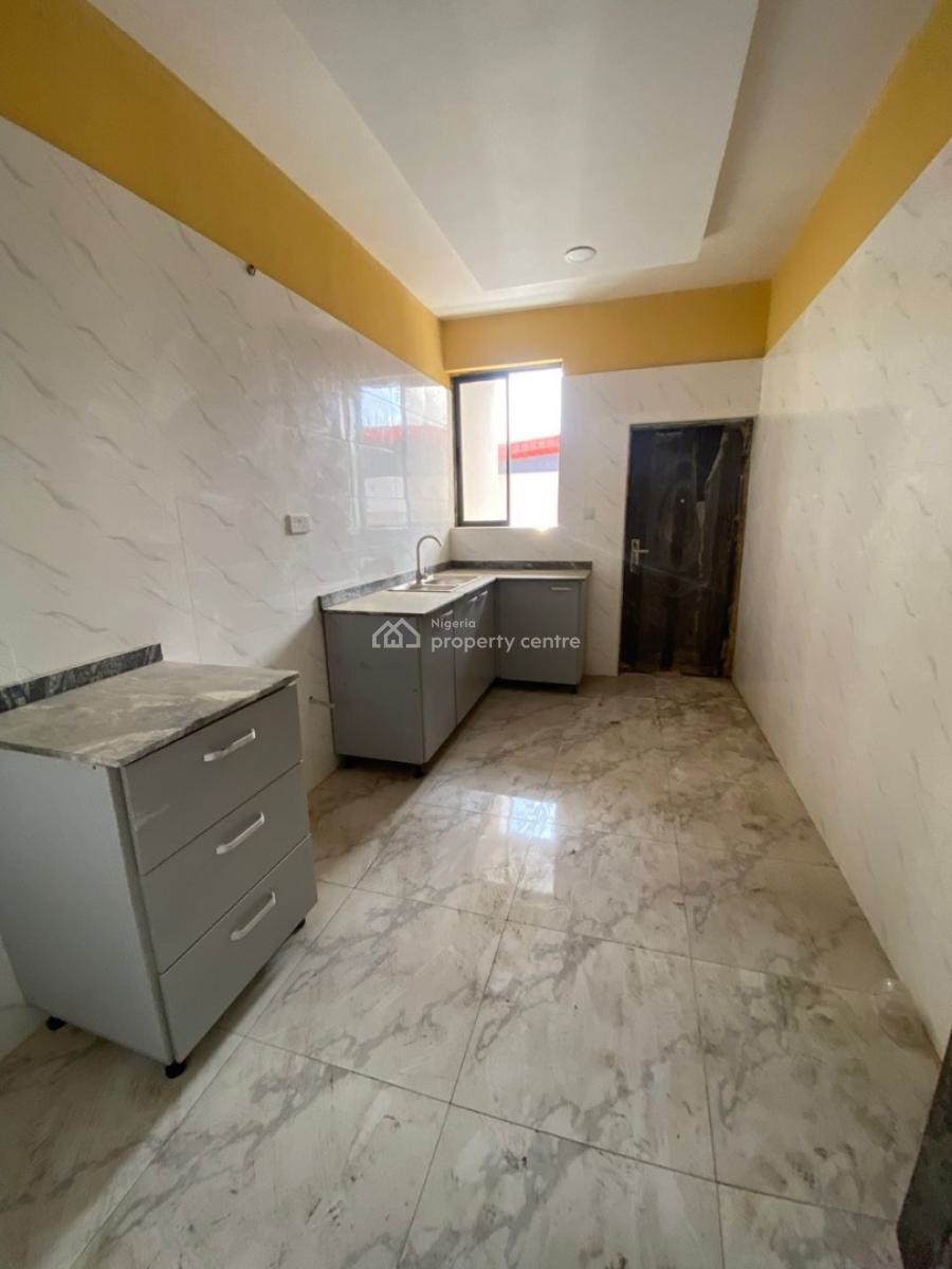 Newly Built 3 Bedroom Flat, Raymond E Estate Kosofe, Ketu, Lagos, Block of Flats for Sale