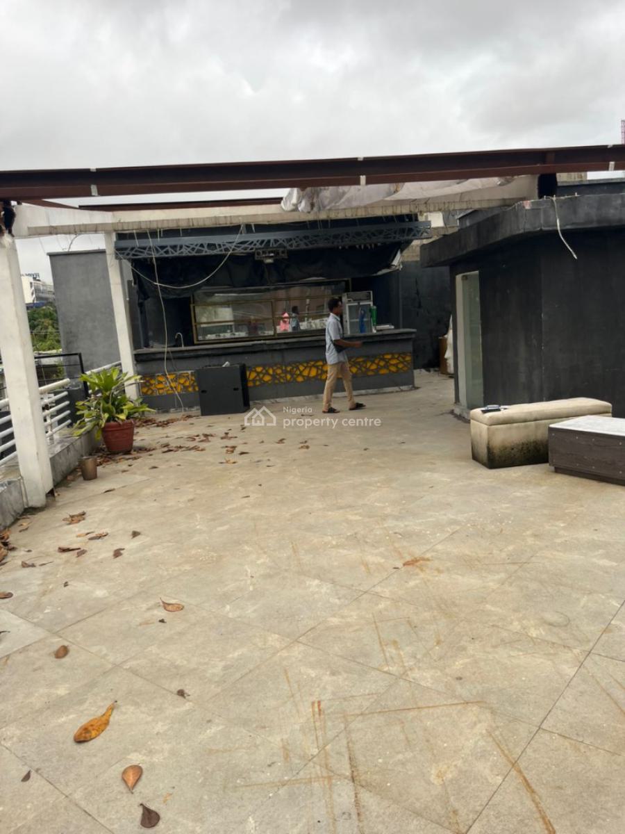 125.5sq Metres Roof Top, Off Sanusi Fafuwa, Victoria Island (vi), Lagos, Commercial Property for Rent