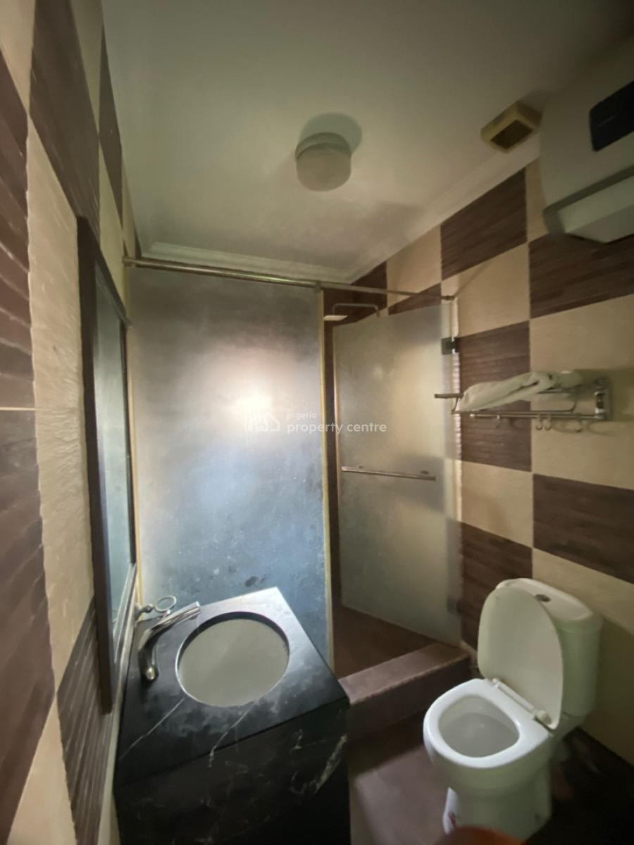 17-room Hotel Space, Lekki Phase 1, Lekki, Lagos, Hotel / Guest House for Rent