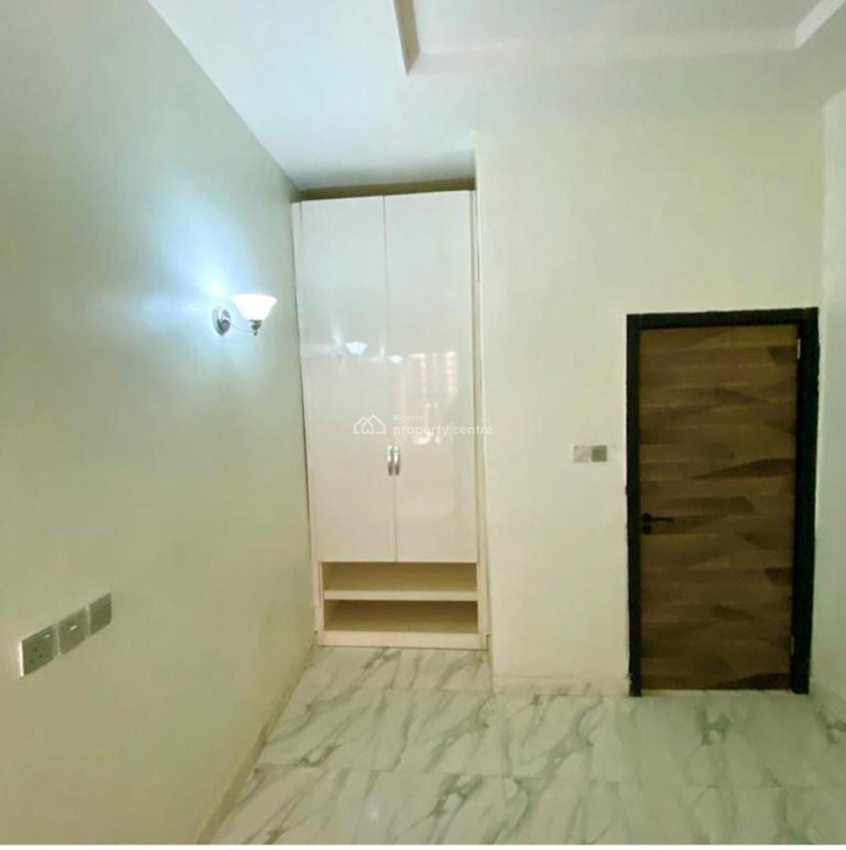 a Luxury 4 Bedrooms Semi Detached Duplex with Bq, Ikota Lekki, Ikota, Lekki, Lagos, Flat / Apartment for Rent