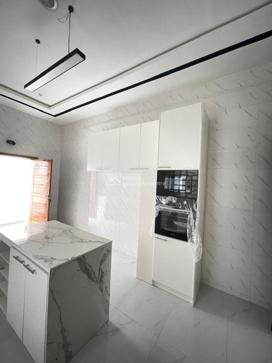 Beautifully Built 4 Bedroom Fully Detached Duplex with a Room Bq, Chevron, Lekki, Lagos, Detached Duplex for Sale