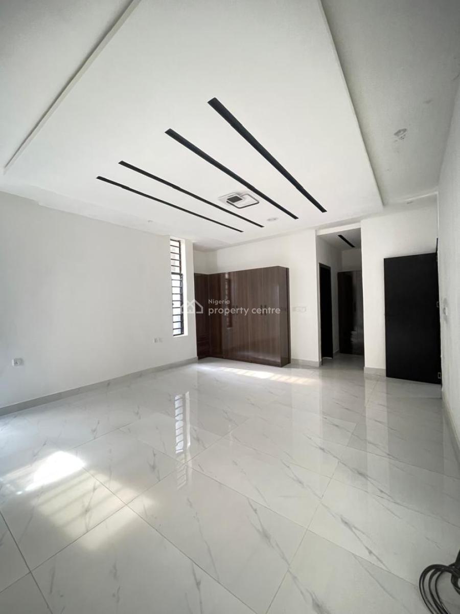 Beautifully Built 4 Bedroom Fully Detached Duplex with a Room Bq, Chevron, Lekki, Lagos, Detached Duplex for Sale