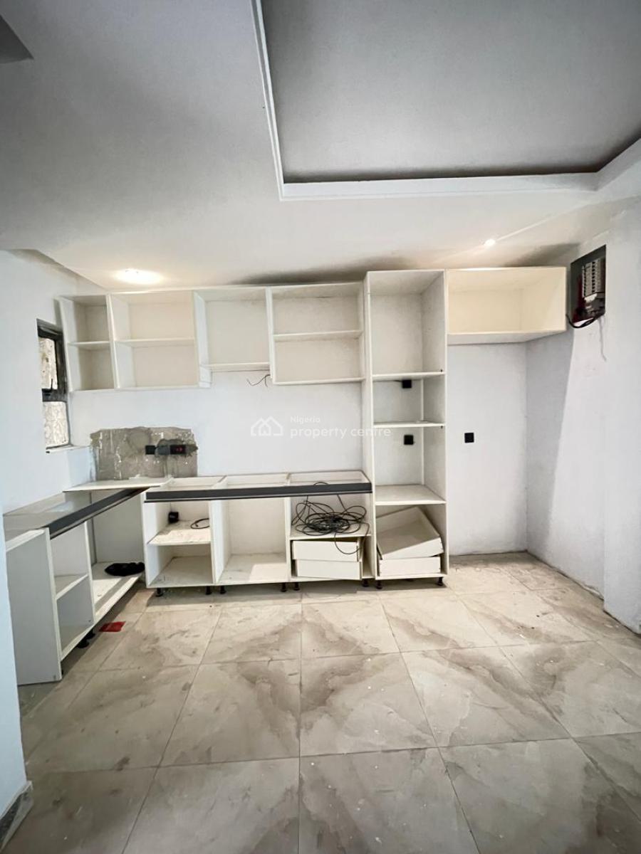 Brand New Serviced 2 Bedroom Maisonette Apartment W/ Gym & Pool, Lekki Phase 1, Lekki, Lagos, Flat / Apartment for Sale
