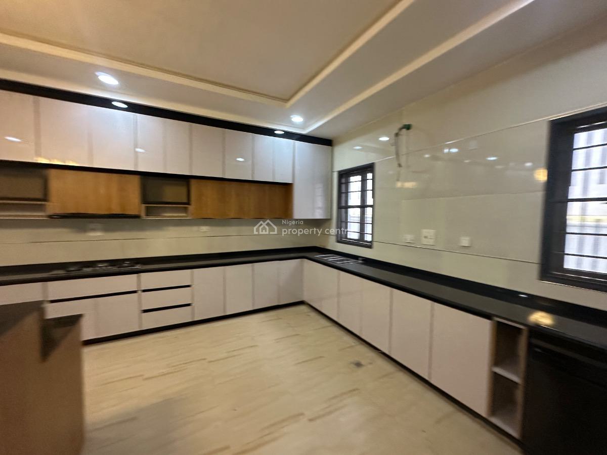 Luxury 7bedroom Detached Duplex with 2bedroom Guest Chalet and Bq, After Amaka Plaza, Guzape District, Abuja, Detached Duplex for Sale