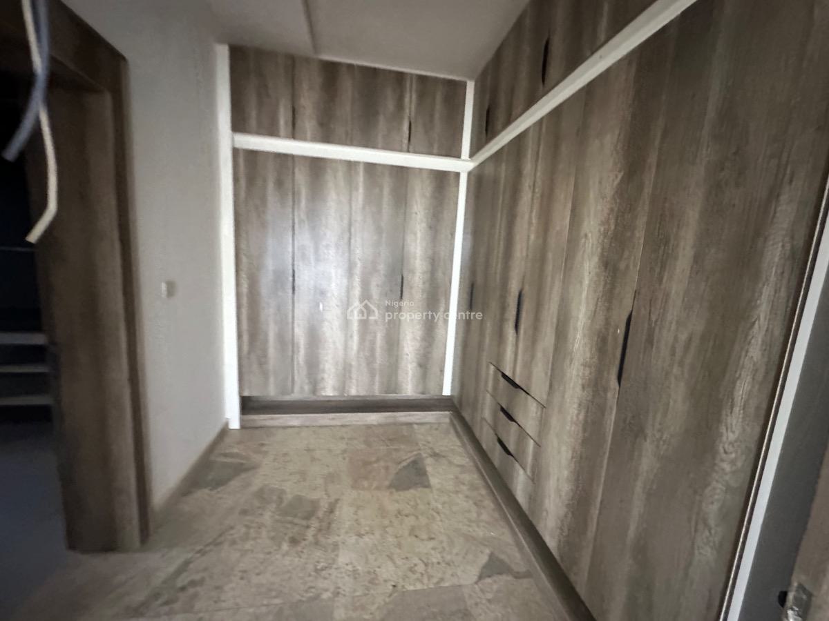 Luxury 7bedroom Detached Duplex with 2bedroom Guest Chalet and Bq, After Amaka Plaza, Guzape District, Abuja, Detached Duplex for Sale