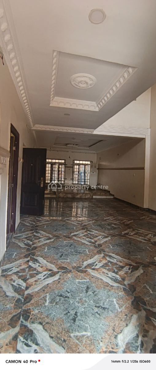 4 Bedroom Mansion Building Self Compound in Lekki, Off Oladimeji Alo Street, Lekki Phase 1, Lekki, Lagos, Semi-detached Duplex for Rent