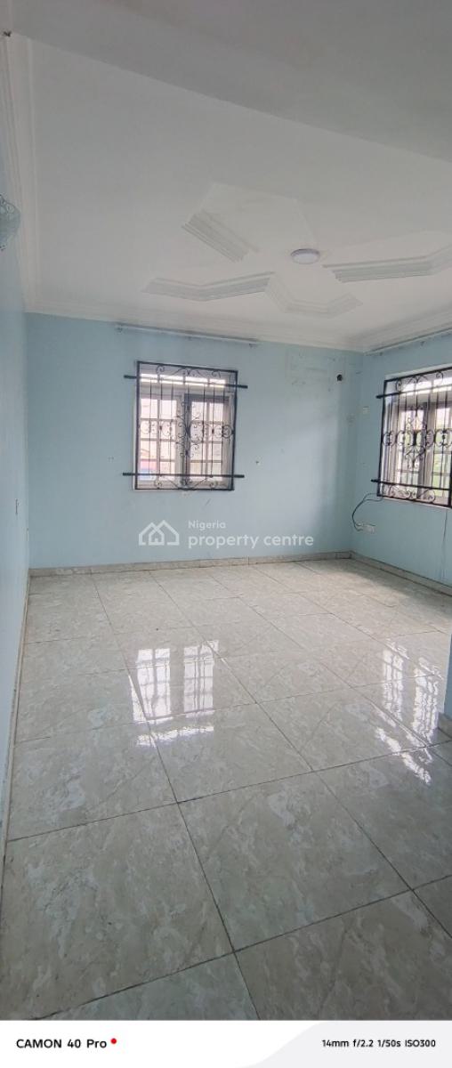 4 Bedroom Mansion Building Self Compound in Lekki, Off Oladimeji Alo Street, Lekki Phase 1, Lekki, Lagos, Semi-detached Duplex for Rent