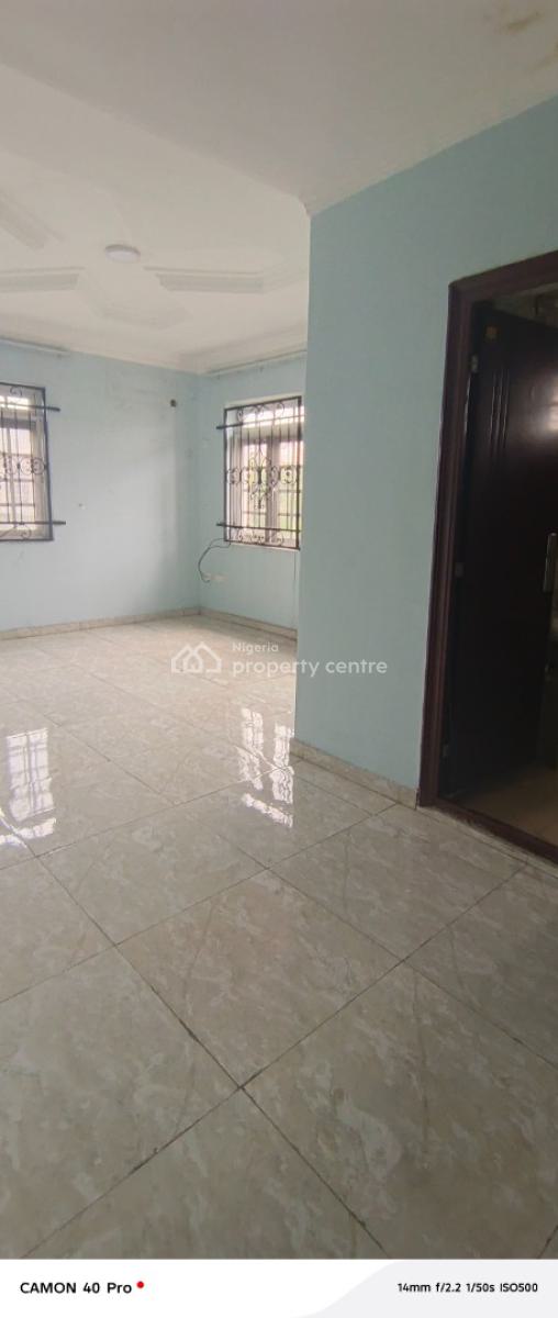 4 Bedroom Mansion Building Self Compound in Lekki, Off Oladimeji Alo Street, Lekki Phase 1, Lekki, Lagos, Semi-detached Duplex for Rent