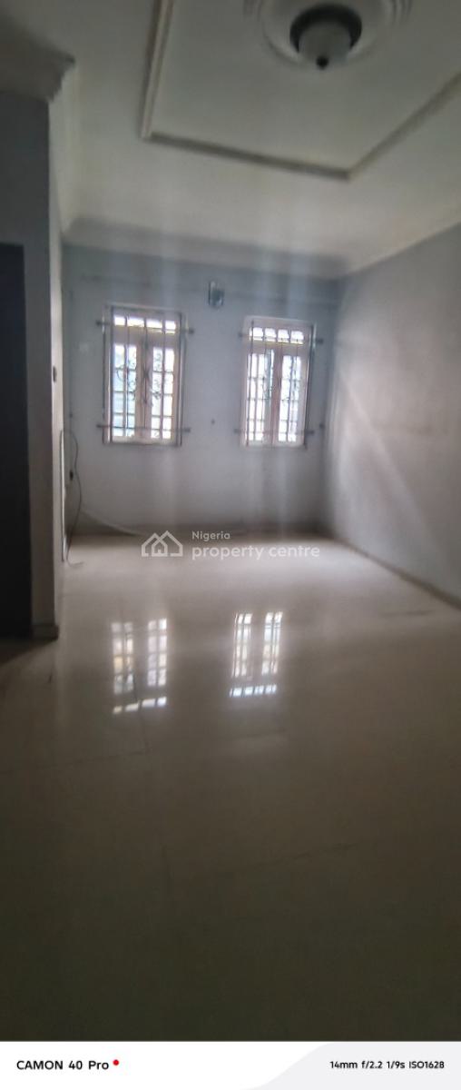 4 Bedroom Mansion Building Self Compound in Lekki, Off Oladimeji Alo Street, Lekki Phase 1, Lekki, Lagos, Semi-detached Duplex for Rent