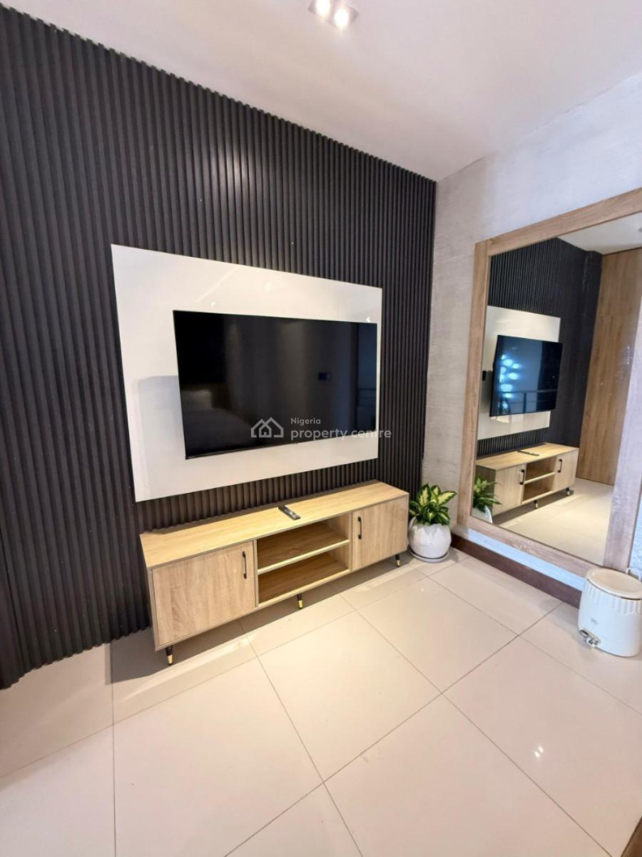 Luxury 2 Bedrooms Snow Heaven Penthouse Apartment with Mtn 5g Wifi, Lekki Phase 1, Lekki, Lagos, Flat / Apartment Short Let