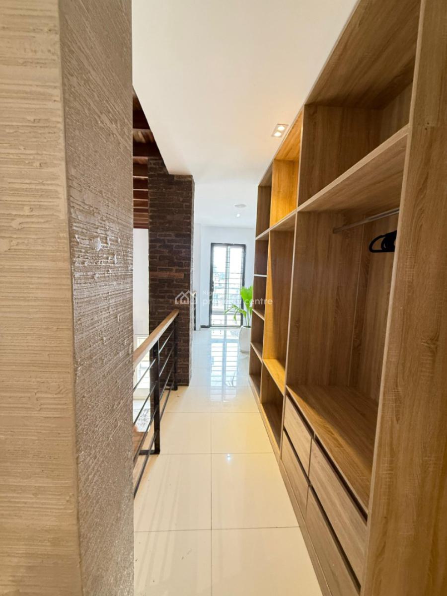 Luxury 2 Bedrooms Snow Heaven Penthouse Apartment with Mtn 5g Wifi, Lekki Phase 1, Lekki, Lagos, Flat / Apartment Short Let