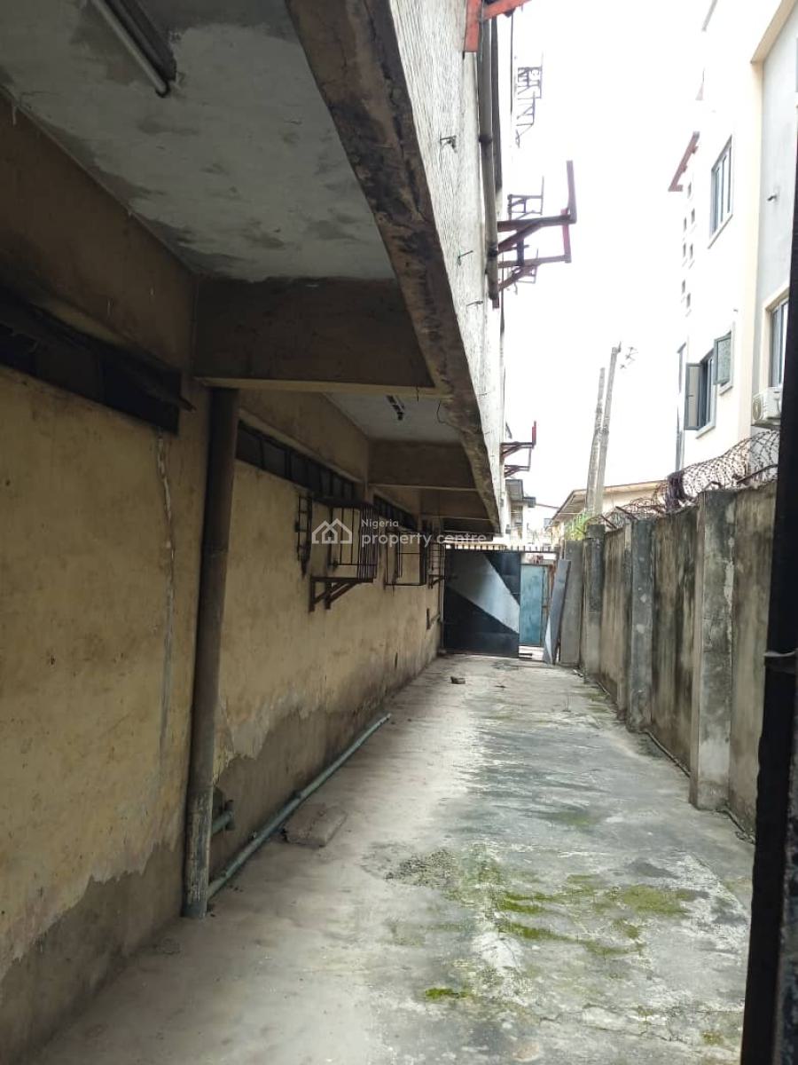 4th  Floor  Vacant Office Building, Ikeja, Lagos, Office Space for Sale