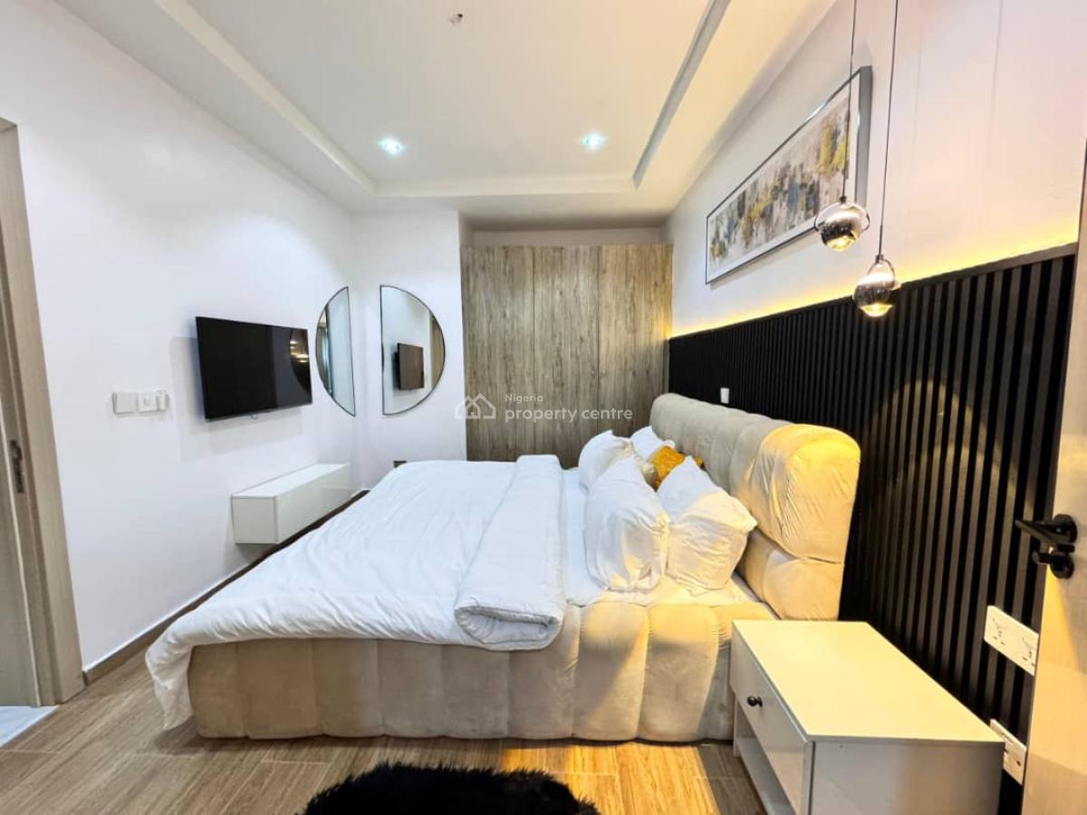 Excellent 1-bedroom Apartment, Lekki Phase 1, Lekki, Lagos, Mini Flat (room and Parlour) Short Let