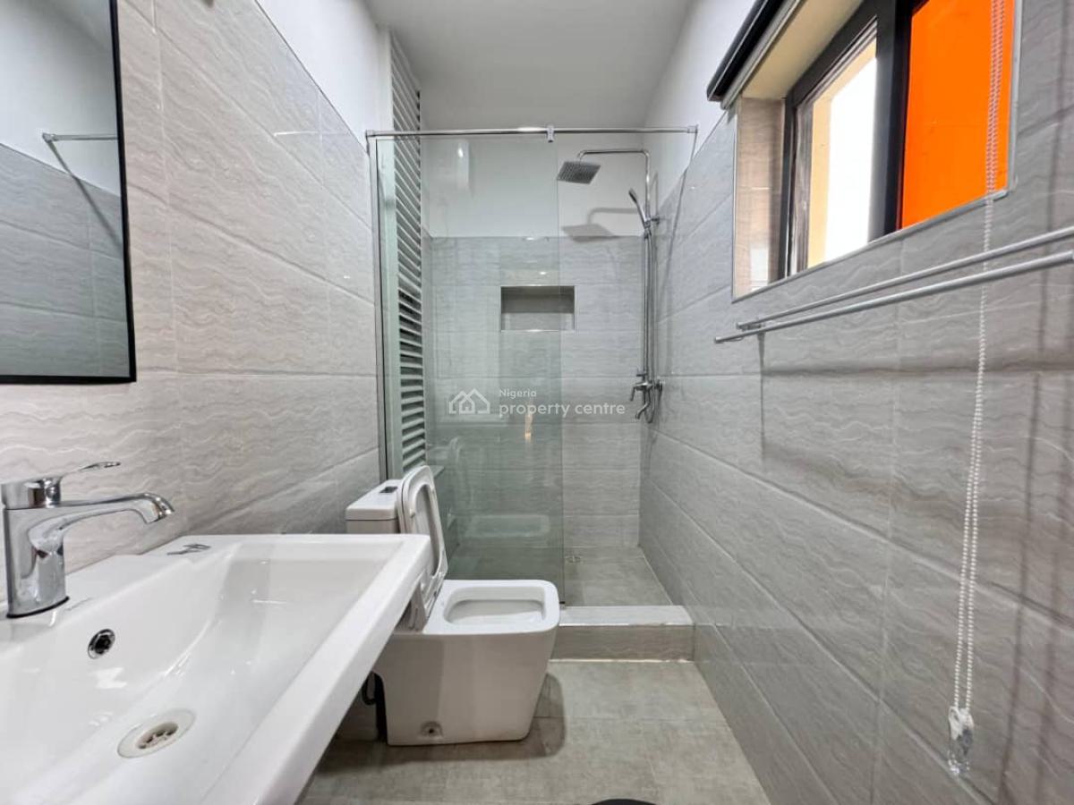 Excellent 1-bedroom Apartment, Lekki Phase 1, Lekki, Lagos, Mini Flat (room and Parlour) Short Let