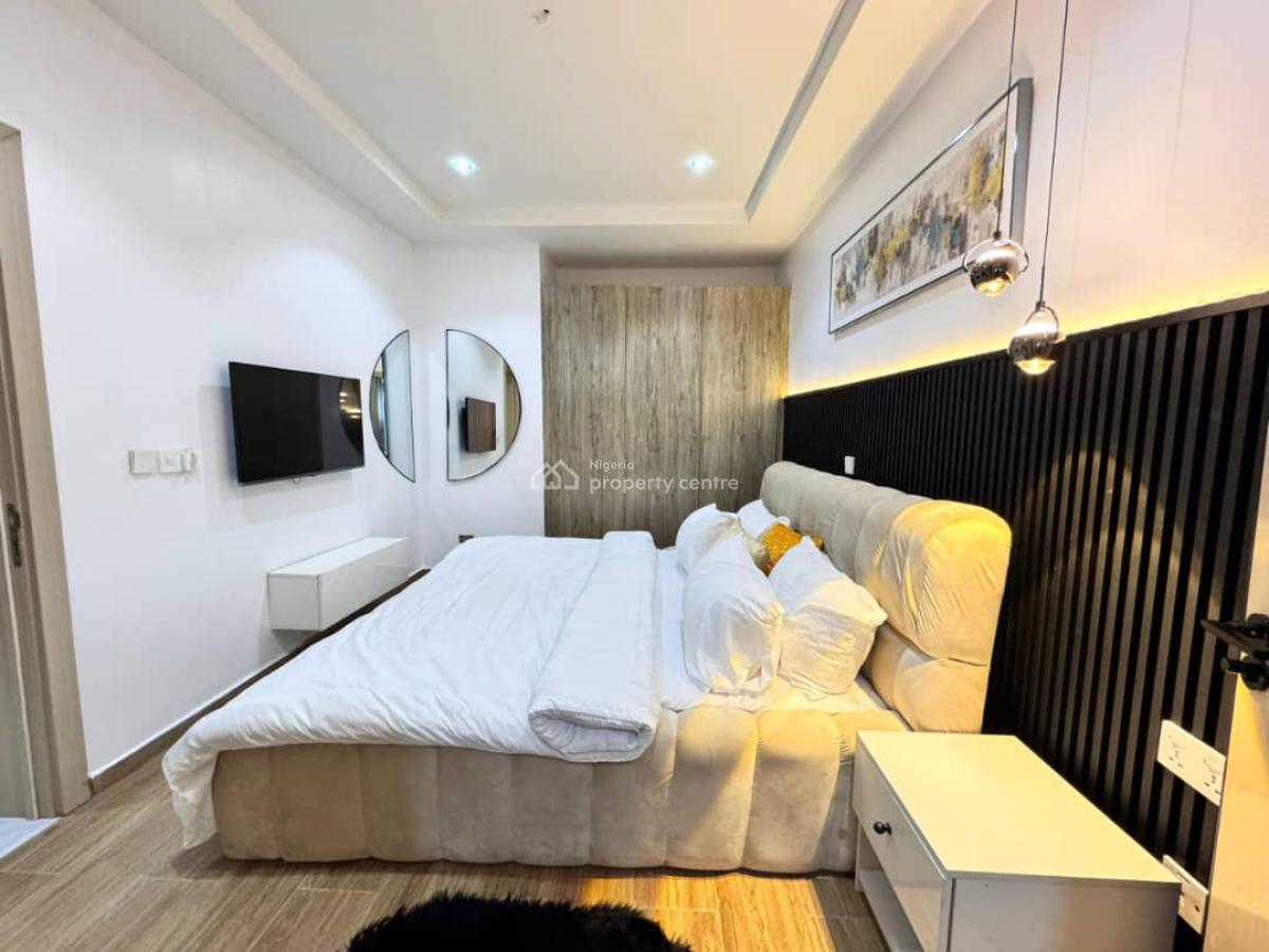 Excellent 1-bedroom Apartment, Lekki Phase 1, Lekki, Lagos, Mini Flat (room and Parlour) Short Let
