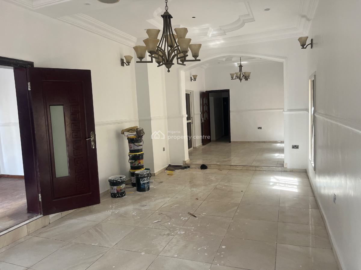 5 Bedrooms Fully Detached with a 2 Rooms Boys Quarters Available, Lekki Phase 1, Lekki, Lagos, House for Rent