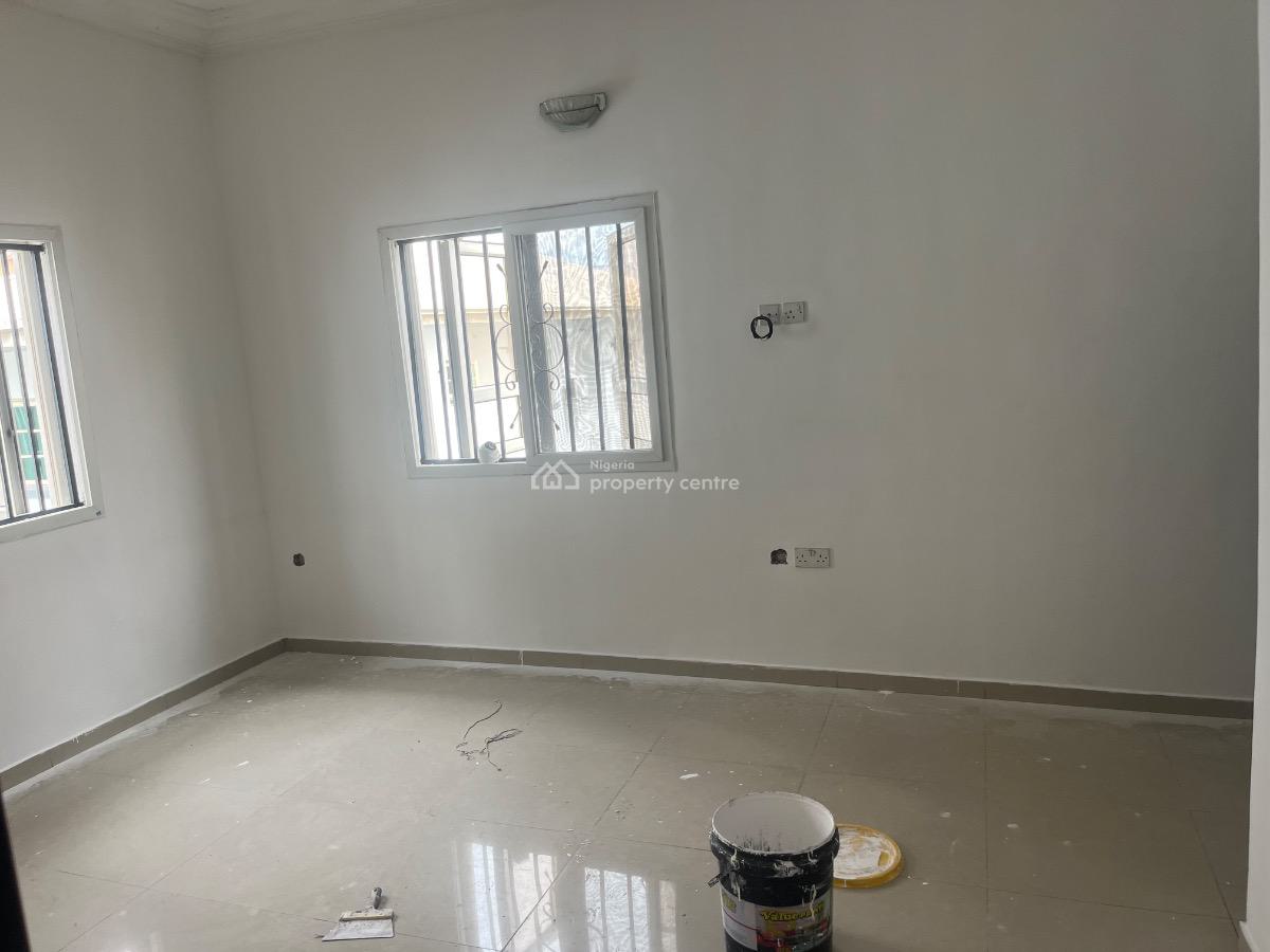 5 Bedrooms Fully Detached with a 2 Rooms Boys Quarters Available, Lekki Phase 1, Lekki, Lagos, House for Rent
