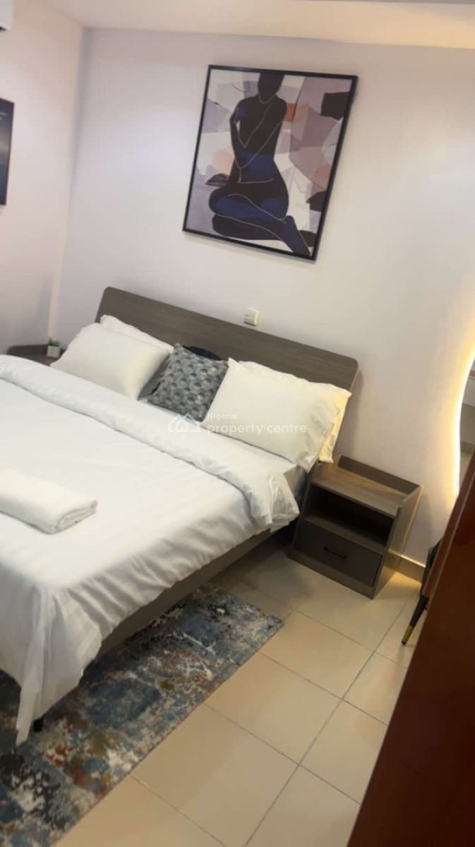 Nicely Furnished 3 Bedroom Apartment, Osapa, Lekki, Lagos, Flat / Apartment Short Let