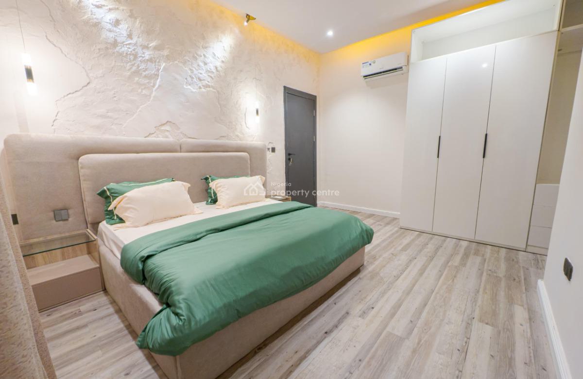 Nicely Furnished 2 Bedroom Apartment, Lekki Phase 2, Lekki, Lagos, Flat / Apartment Short Let