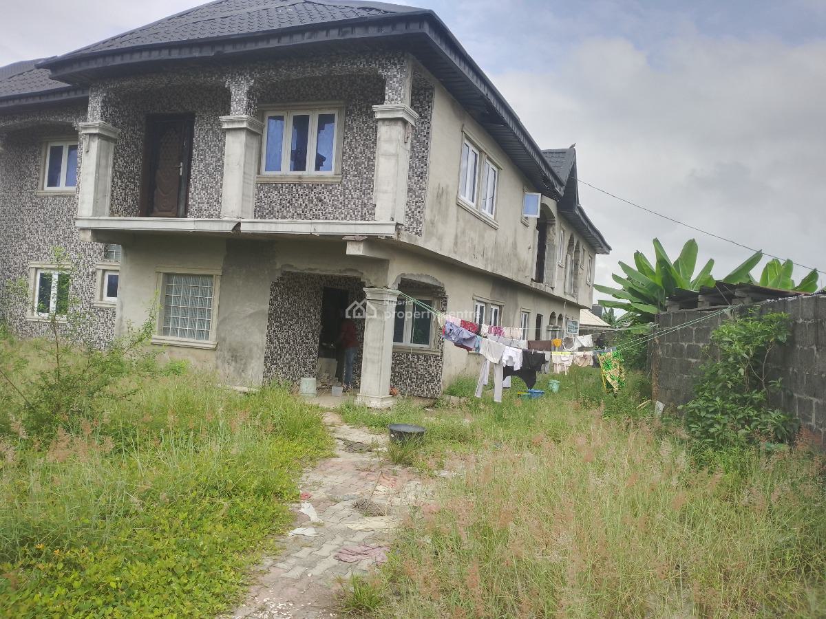 4 Bedroom Duplex with 2 Bq, L.f.i Estate Off Bayeku Road, Igbogbo, Ikorodu, Lagos, Detached Duplex for Sale