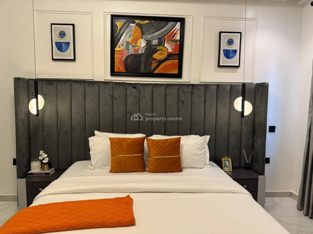 Nicely Furnished 2 Bedroom Apartment, Lekki Phase 1, Lekki, Lagos, Flat / Apartment Short Let